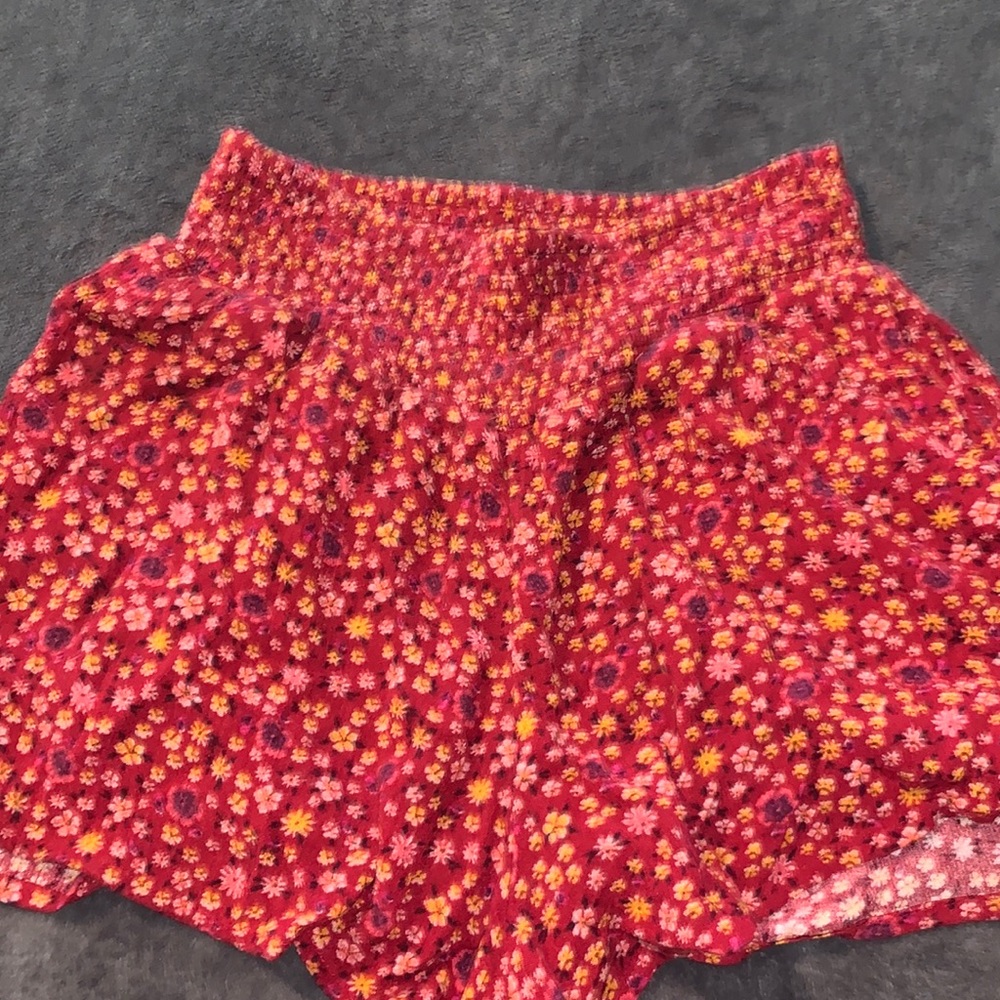 Flowy shorts